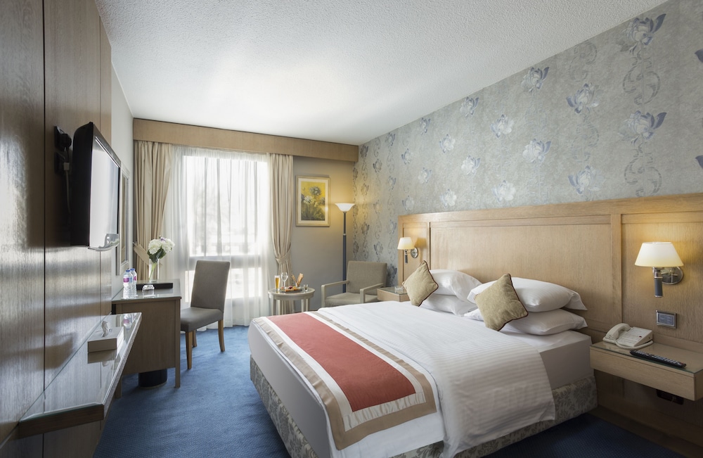 Family Connecting Rooms