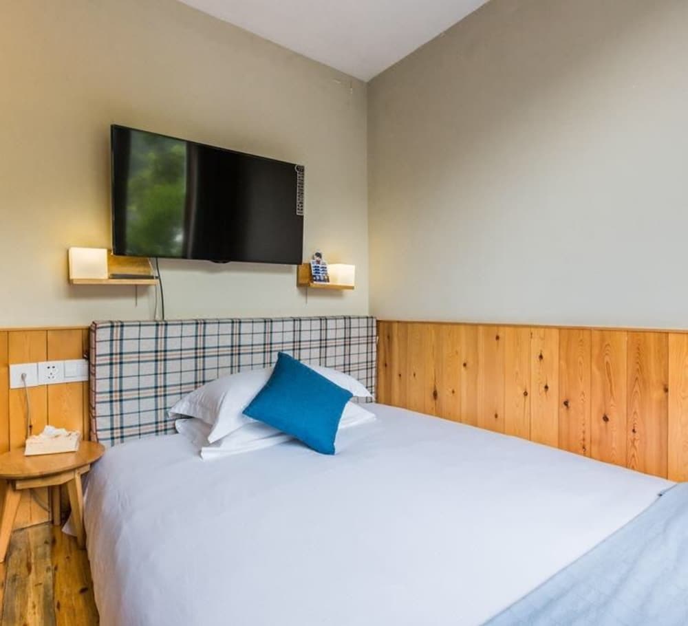 Classic Single Room