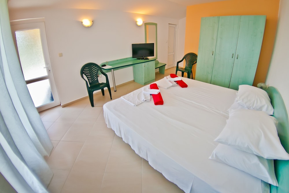 Family Villa, 2 Bedrooms, Sea View photo 1