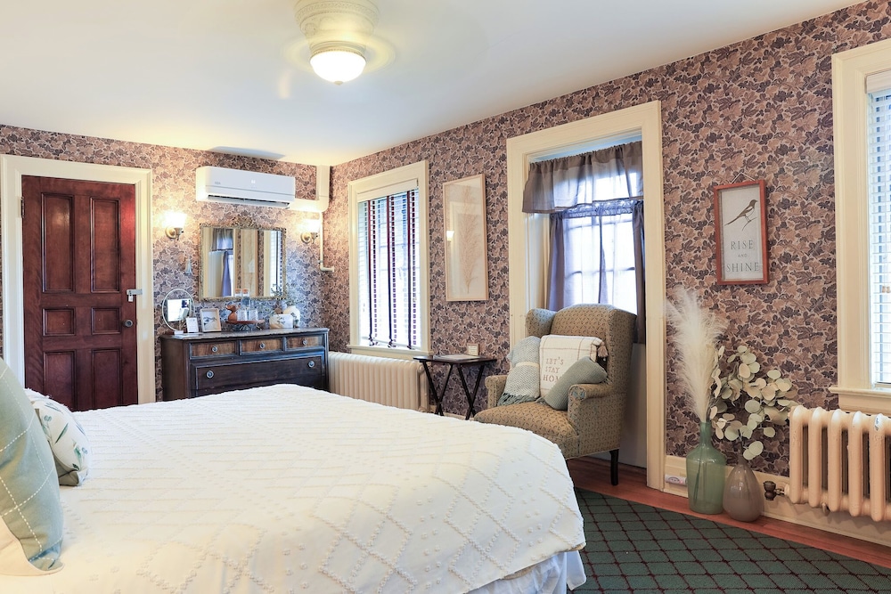 Room, Private Bathroom (Veranda) photo 1