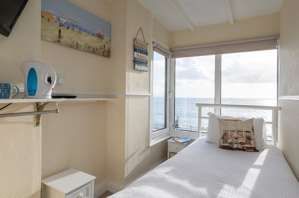 Single Room photo 1