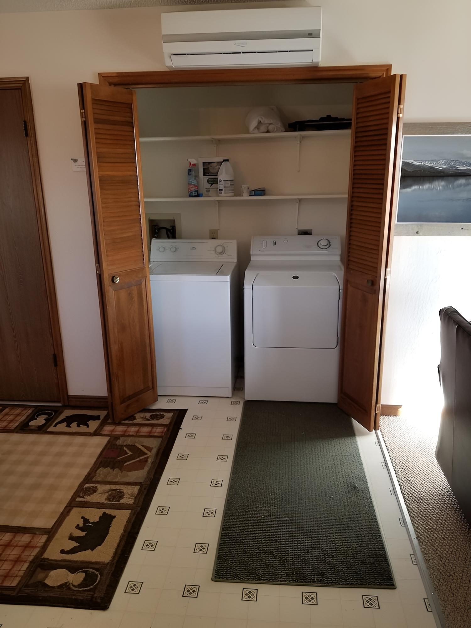 Monster Lake Ranch, Photo 4