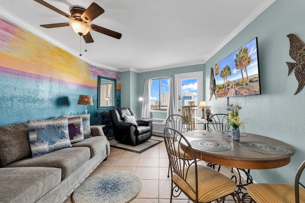 Exclusive Condo, 1 Bedroom, Non Smoking, Partial Ocean View