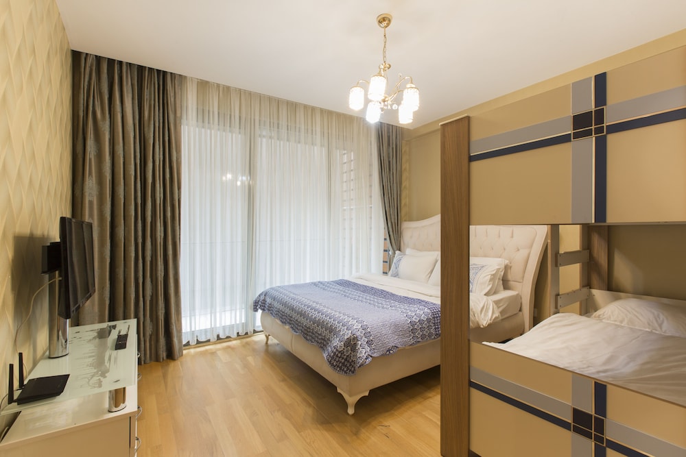Luxury Apartment photo 1