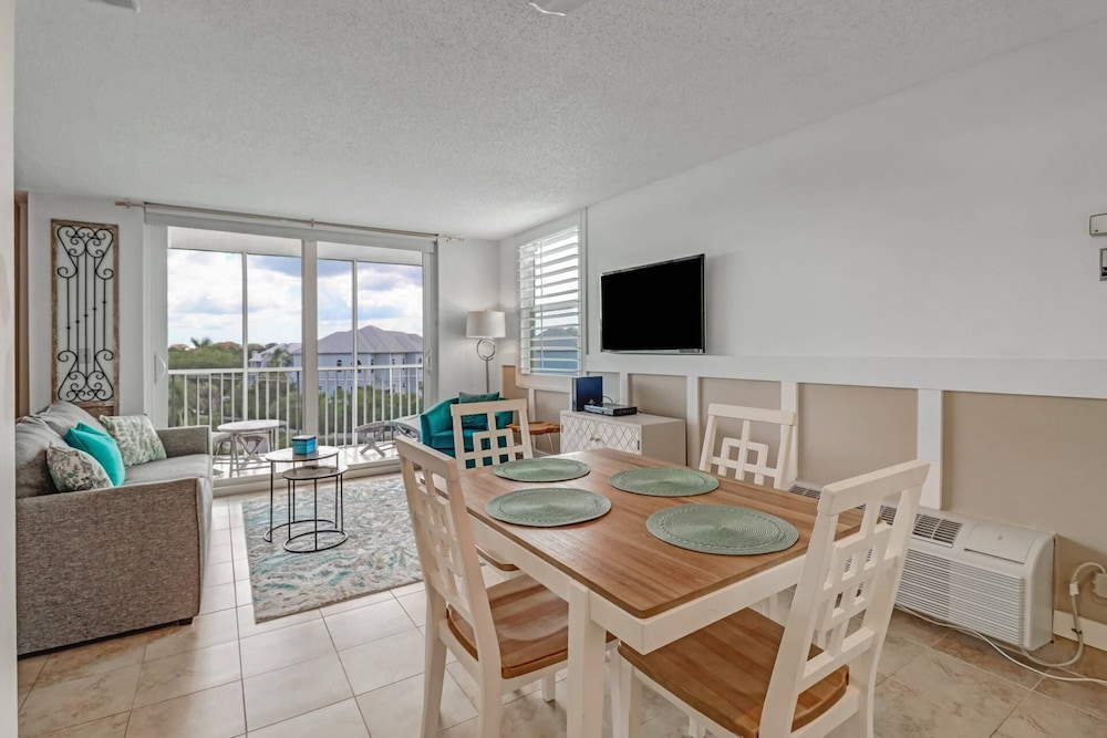 Condo (Beach & Tennis 5507) photo 3