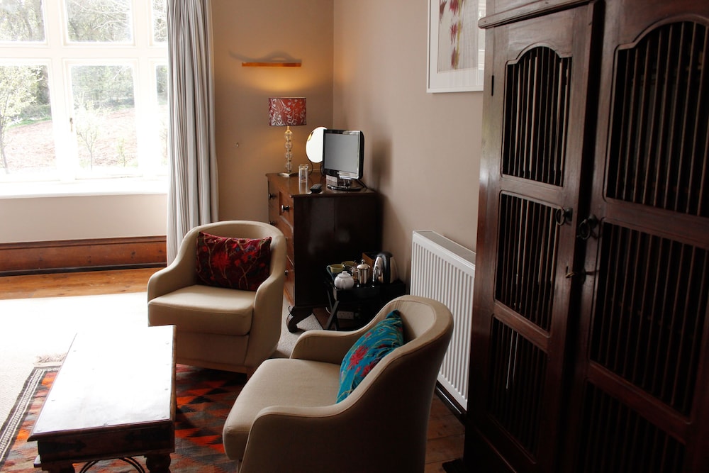 Deluxe Room, 1 King Bed, Ensuite photo 1
