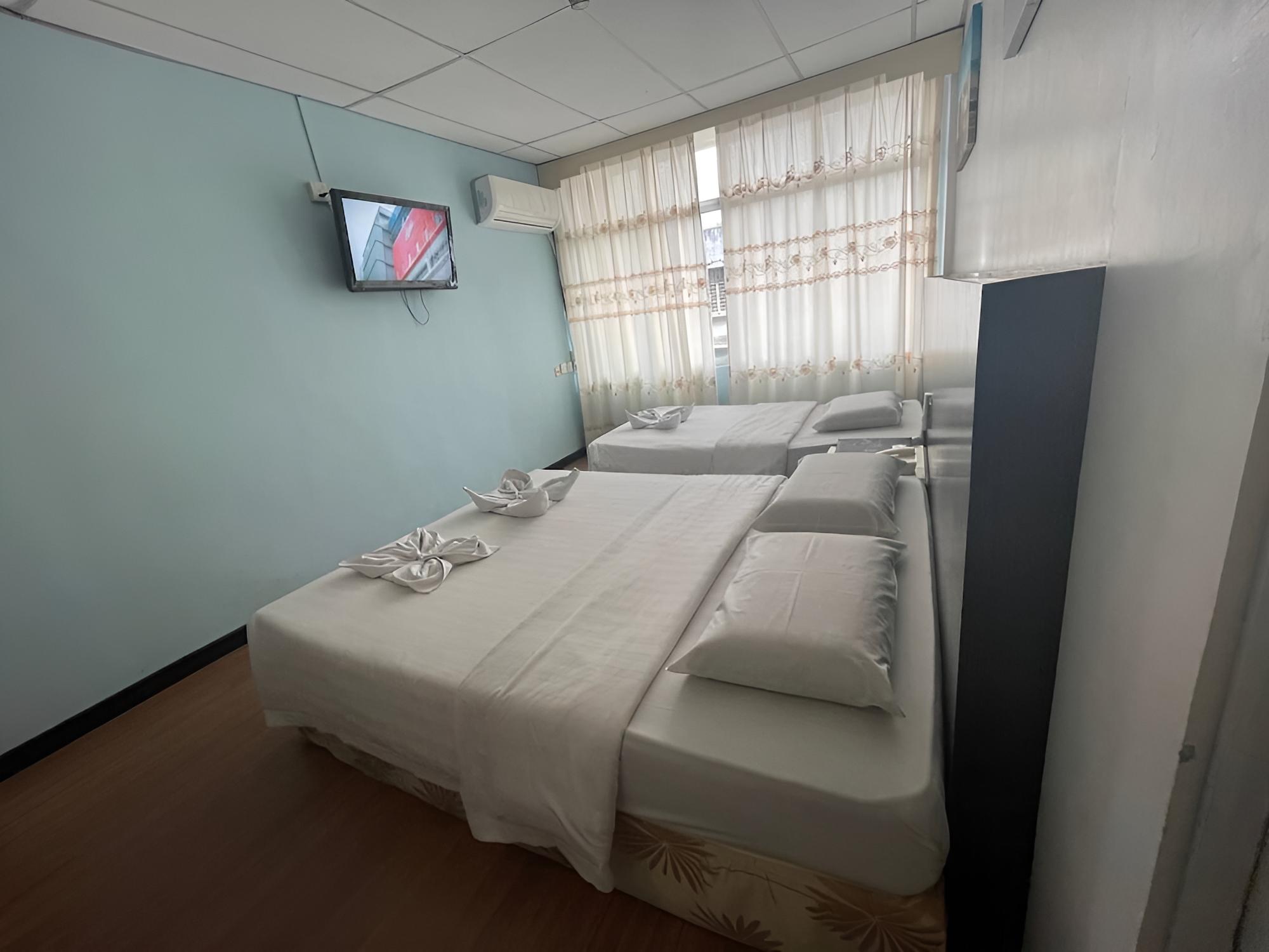 Deluxe Triple Room photo 2