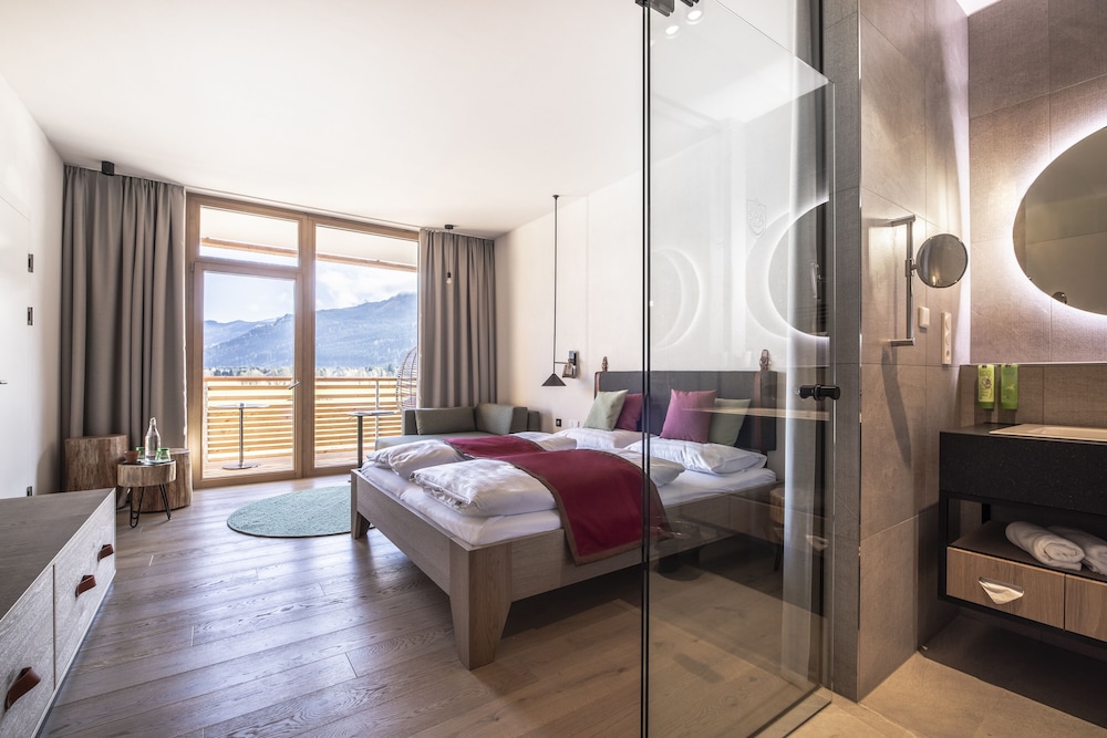 Double Room Natur with Balcony or Terrace and Access to the SPA photo 1
