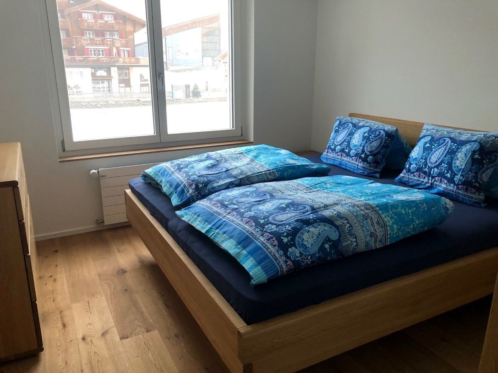 Apartment (Breithornview) thumbnail 6