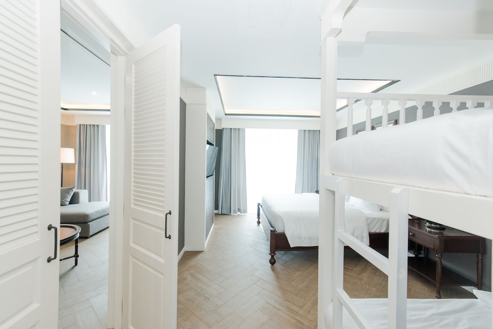 Family Suite - Photo 9