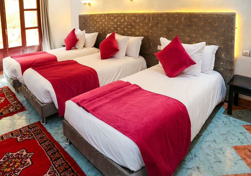 Comfort Triple Room, 3 Twin Beds photo 2