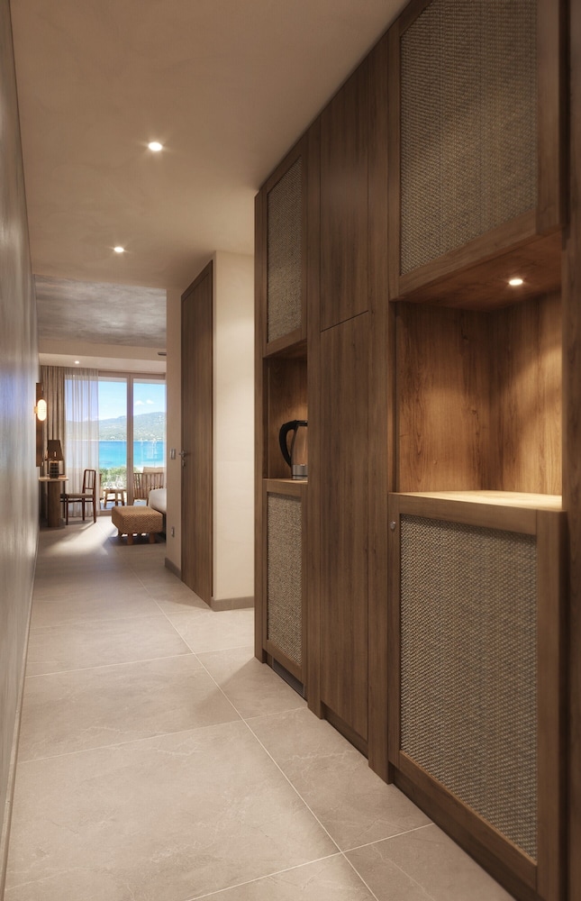 Superior Double or Twin Room, Sea View photo 2