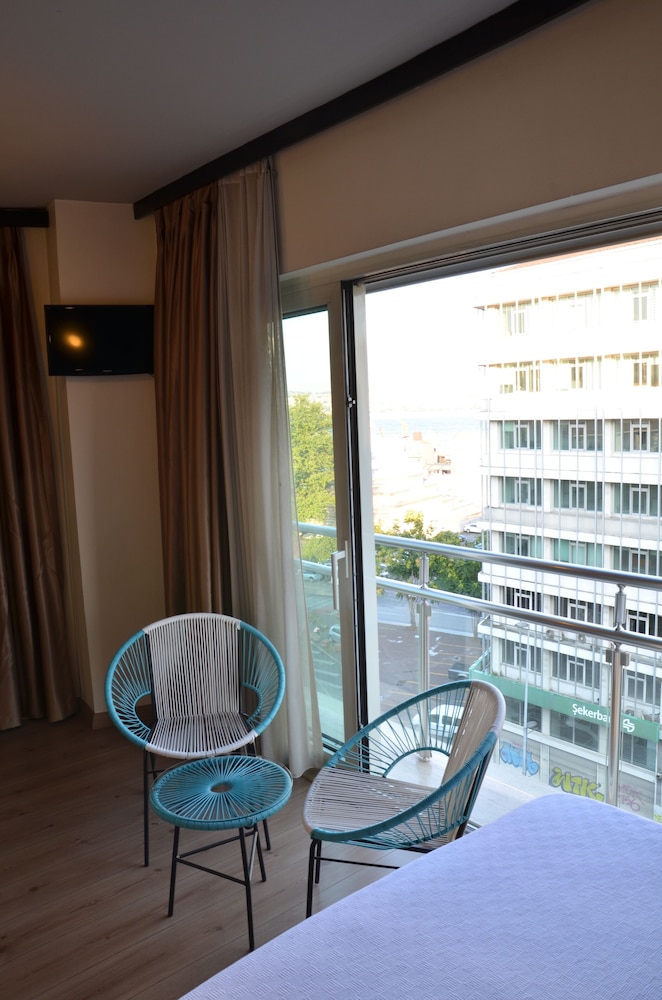 Comfort Room photo 2