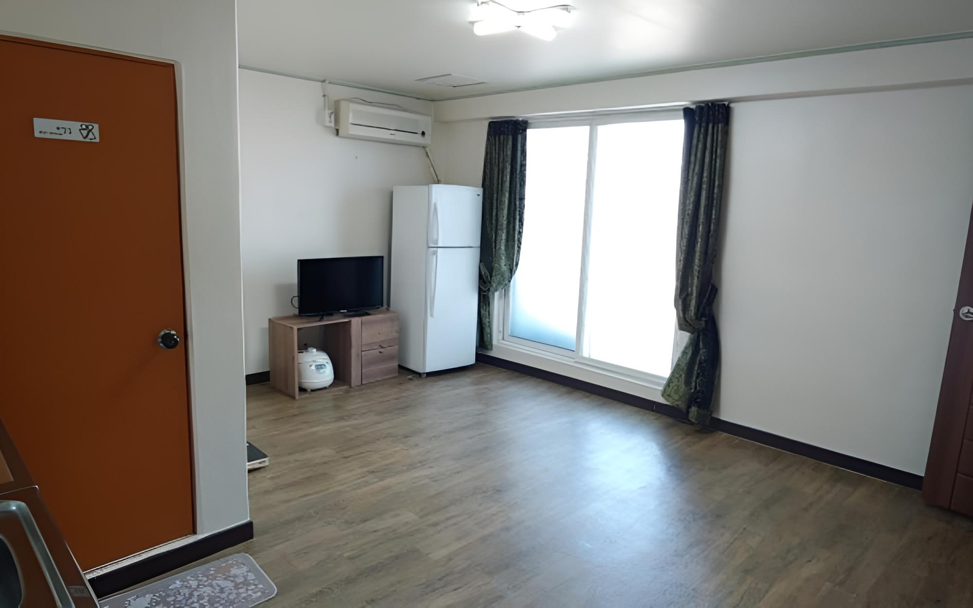 Room (Love room 2) photo 3