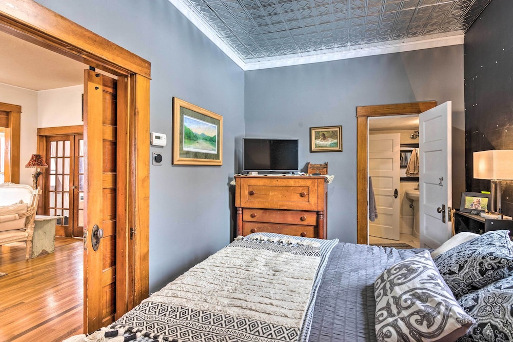 House (2 Bedrooms) photo 2