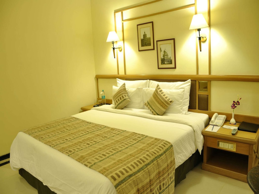 Executive Room, 1 Double Bed - Photo 3