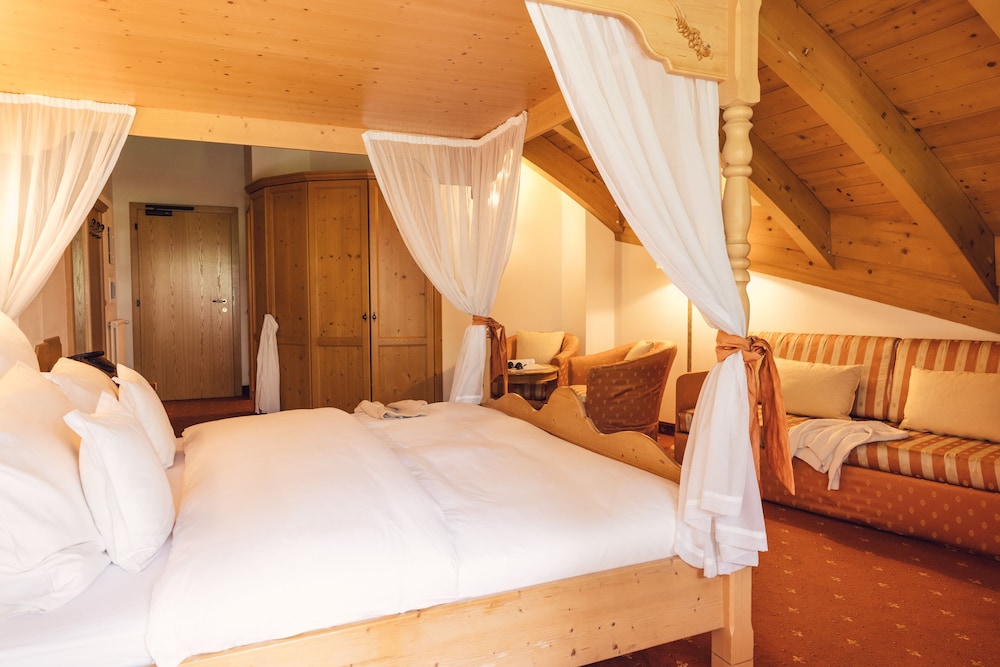 Romantic Suite photo 2