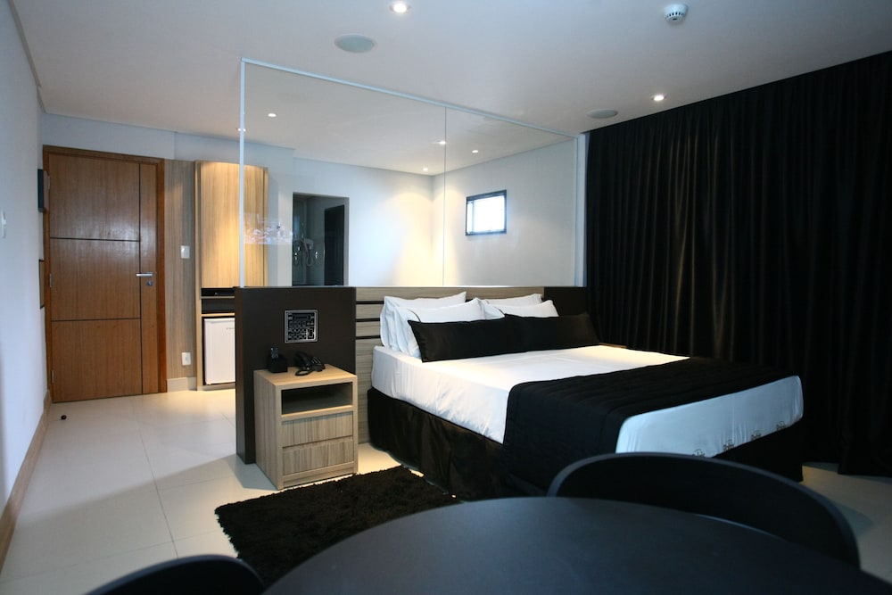 Luxury Double Room, Jetted Tub (Master) photo 2