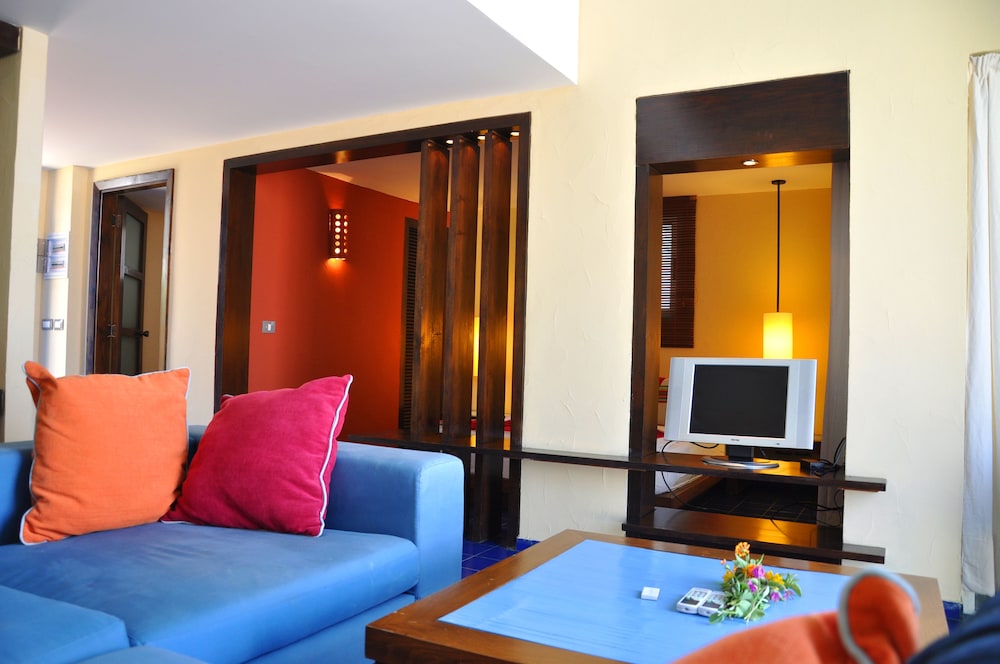 Villa Two King Beds Pool View photo 2