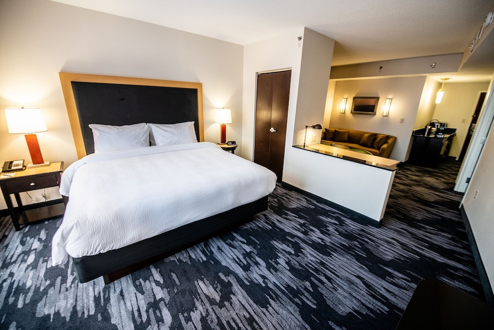 Suite, 2 Bedrooms photo 1