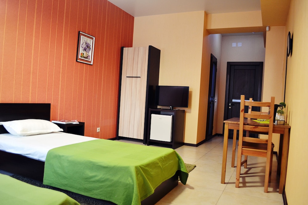 Standard Twin Room photo 3
