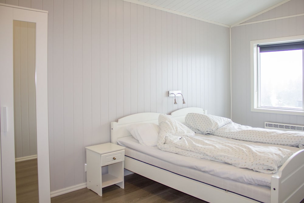 Family Apartment, 4 Bedrooms, Sauna, Mountainside