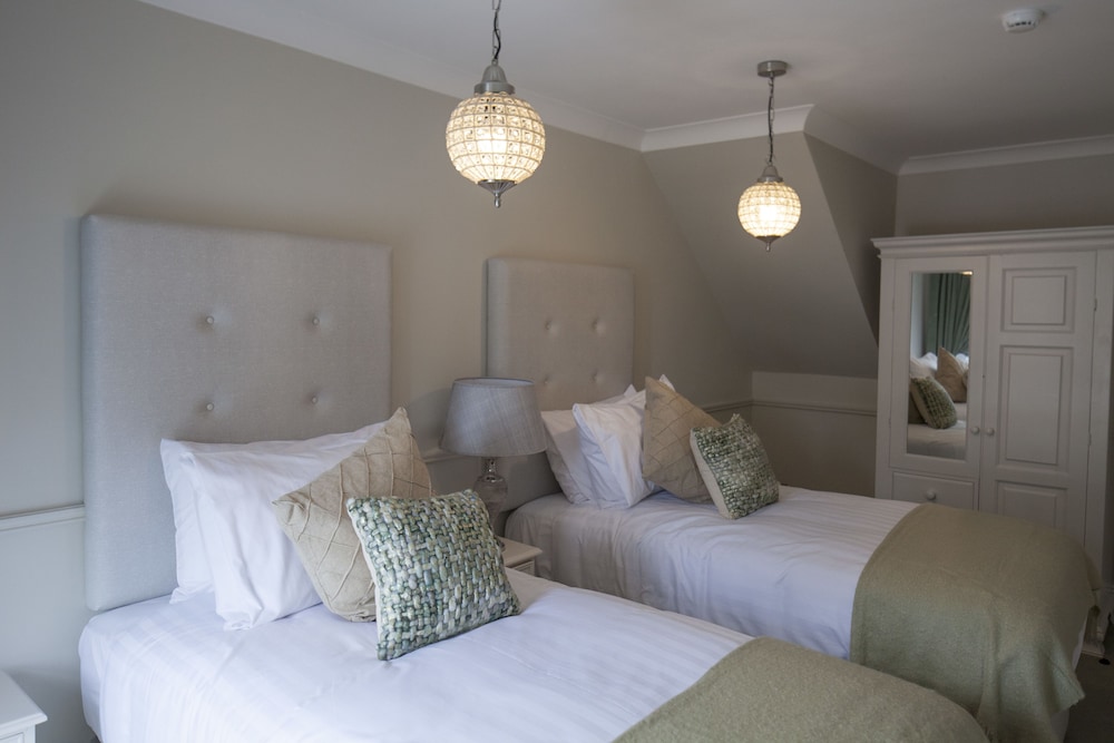 Superior Double or Twin Room photo 3