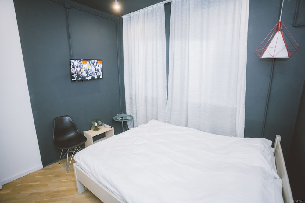 Small Double Room photo 2