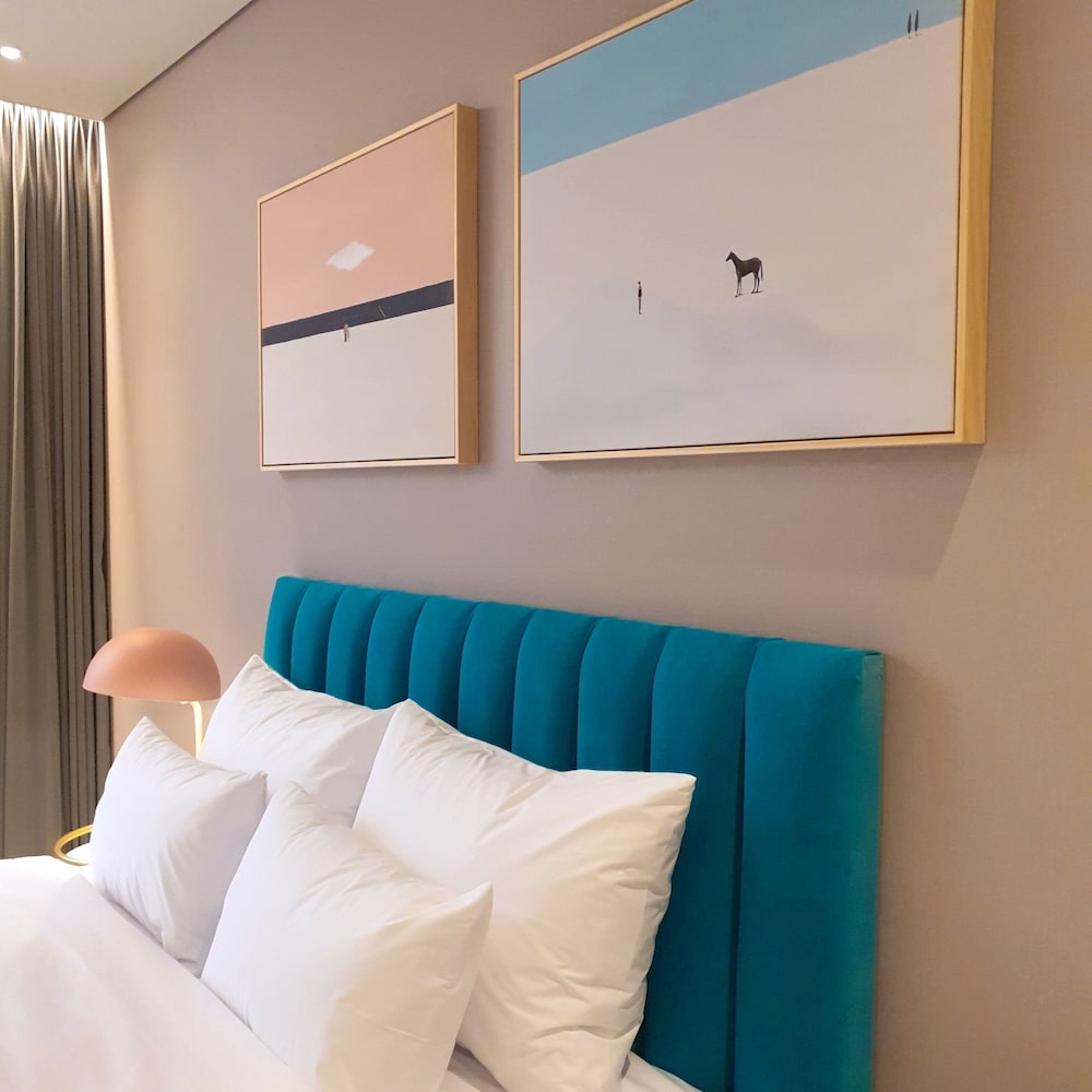 Suite - Photo 6