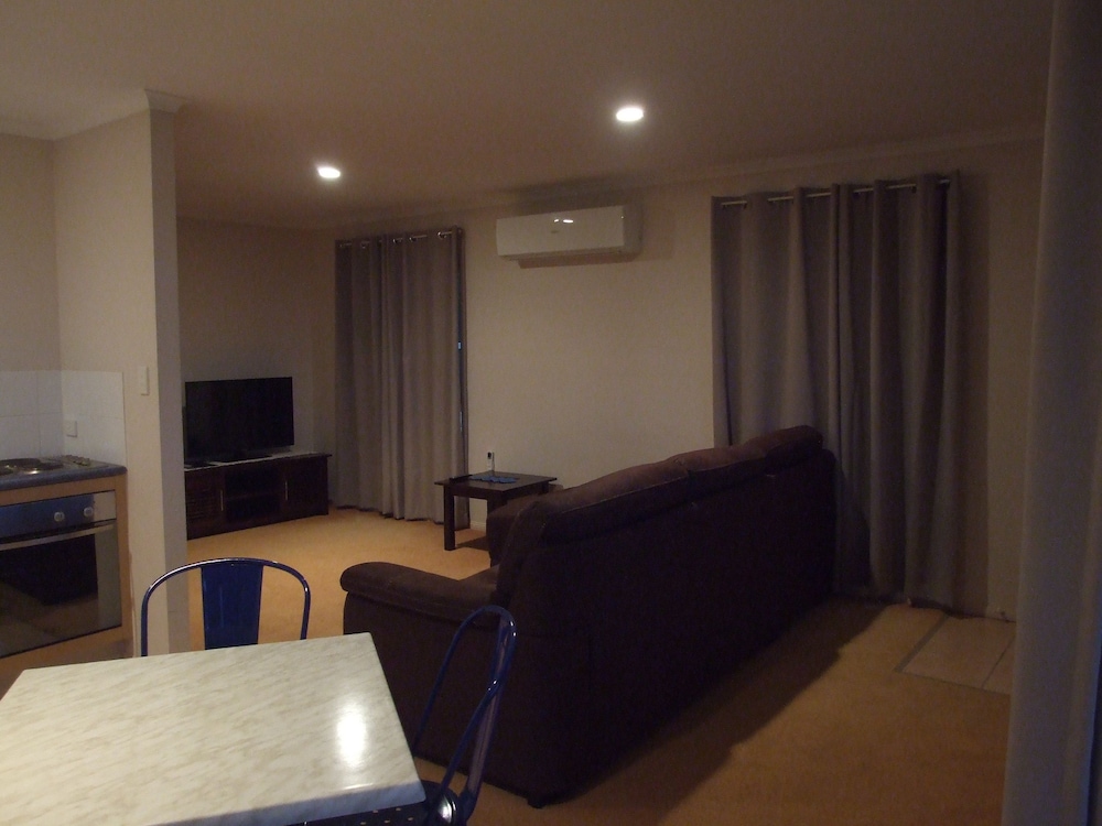 Cottage, 2 Bedrooms photo 3