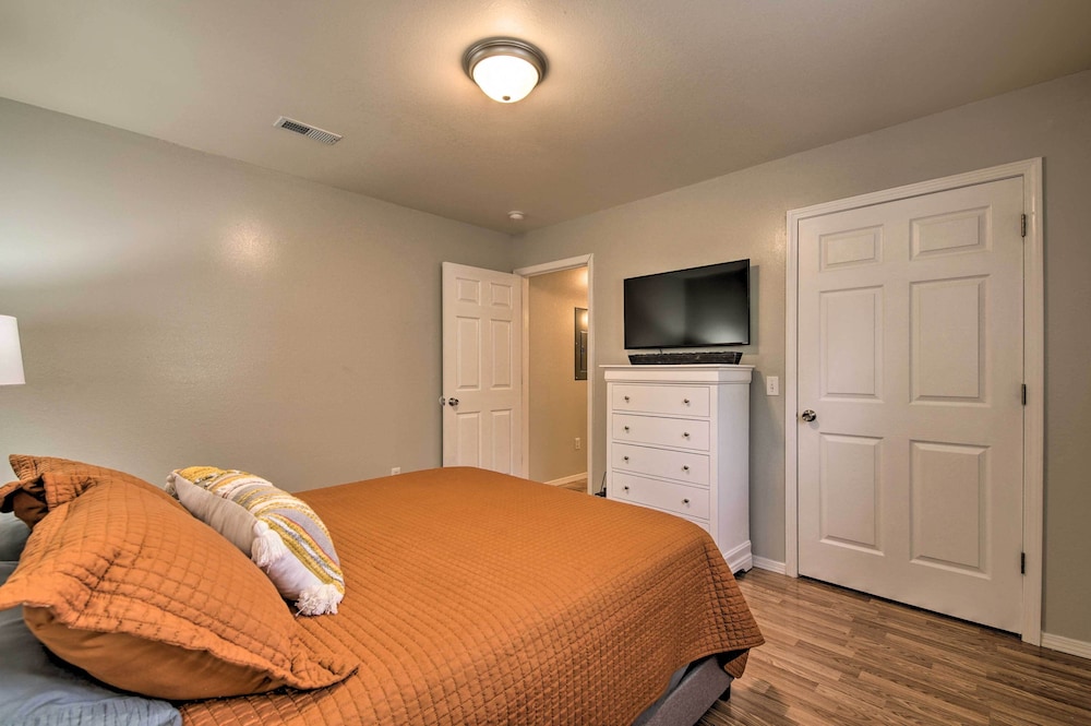 House (2 Bedrooms) photo 3