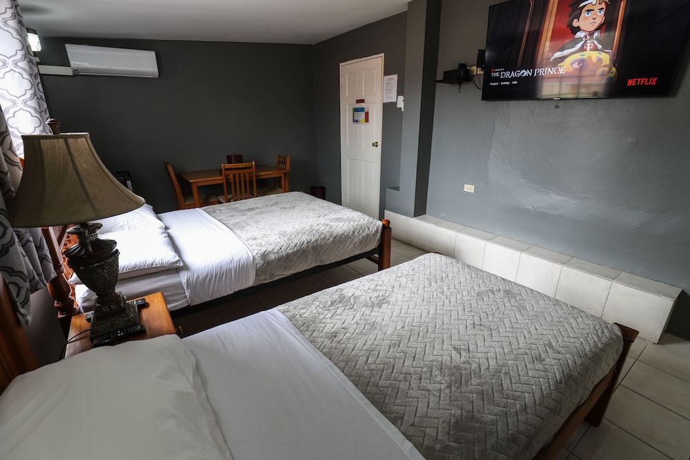 Comfort Triple Room, Multiple Beds, Refrigerator photo 1