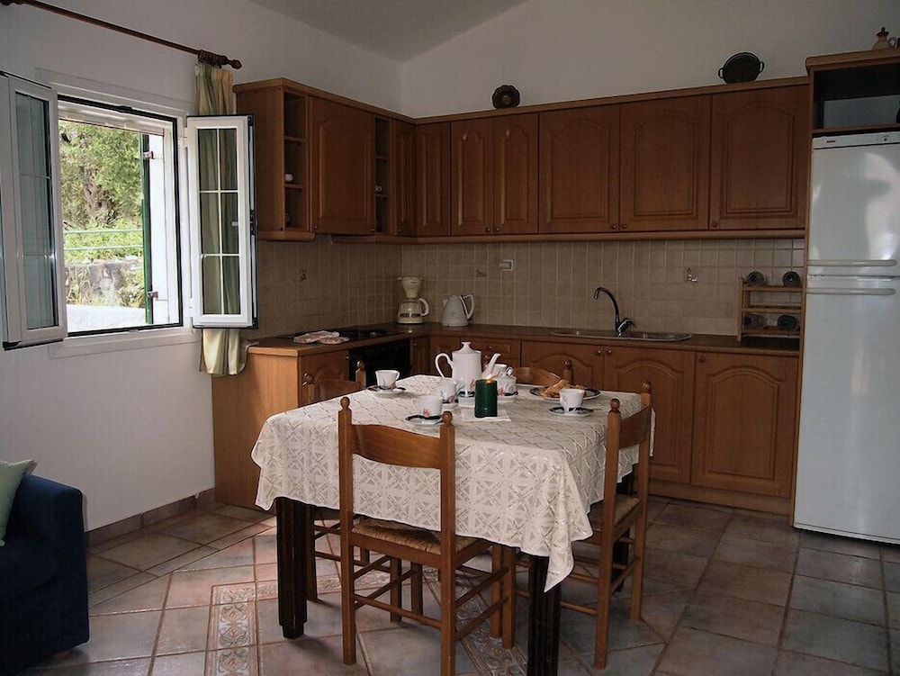 Villa, 4 Bedrooms, Sea View photo 3