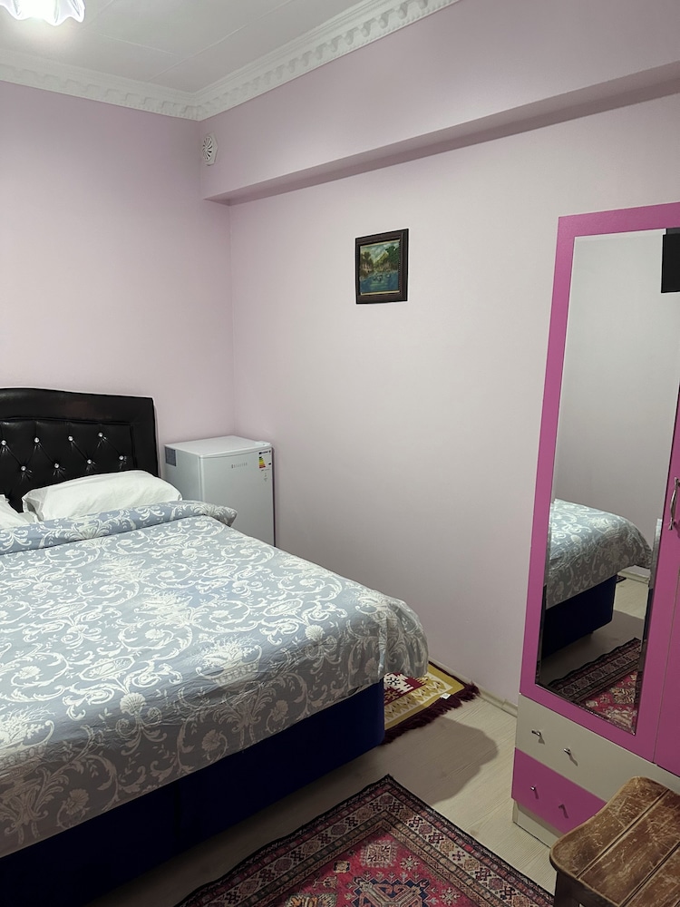 Economy Room photo 1