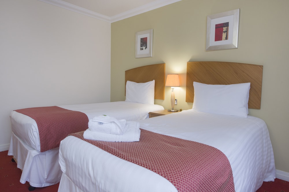 Standard Twin Room - Photo 6