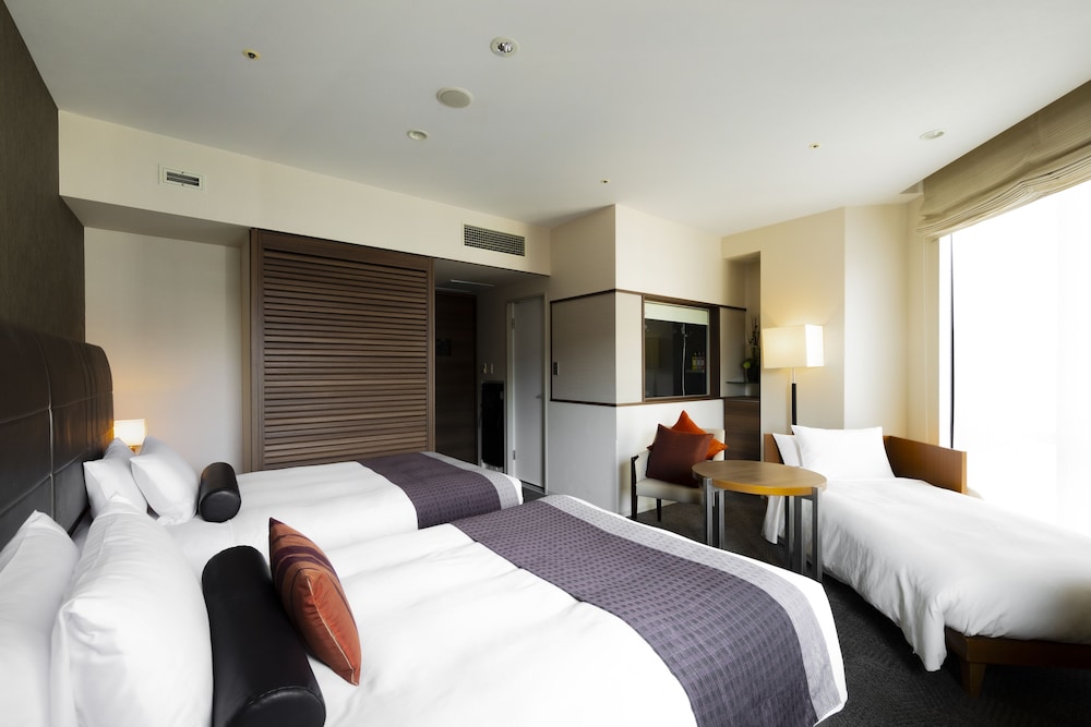 Twin Room B, 29 Sqm, Non Smoking (For 3 Guests) photo 1