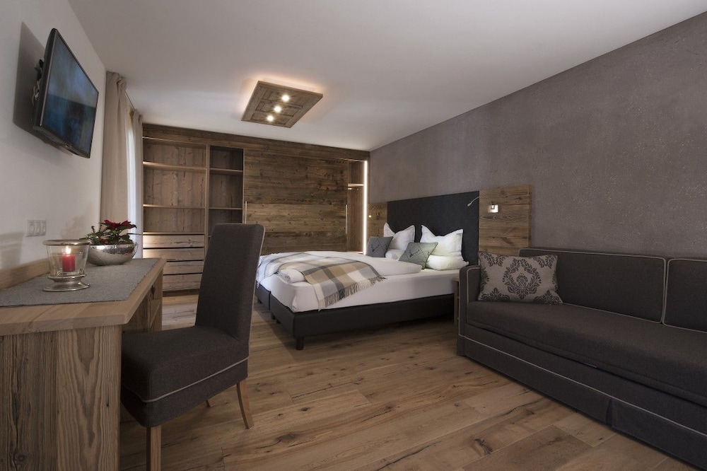 Superior Room photo 2