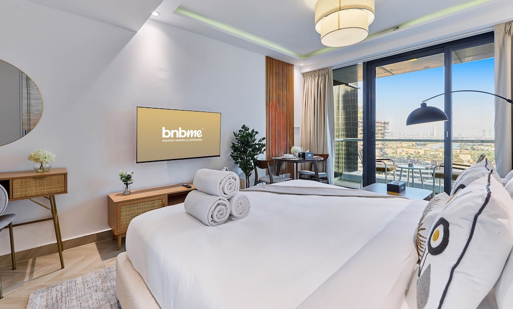 Luxury Studio, City View photo 2