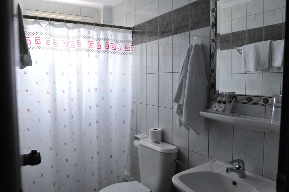 Double or Twin Room photo 2