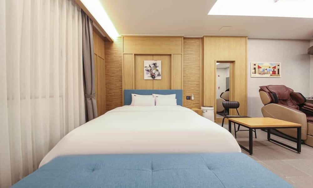 Premium Double Room - Photo 1
