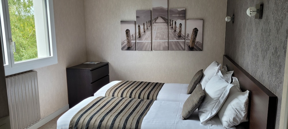 Standard Twin Room photo 1