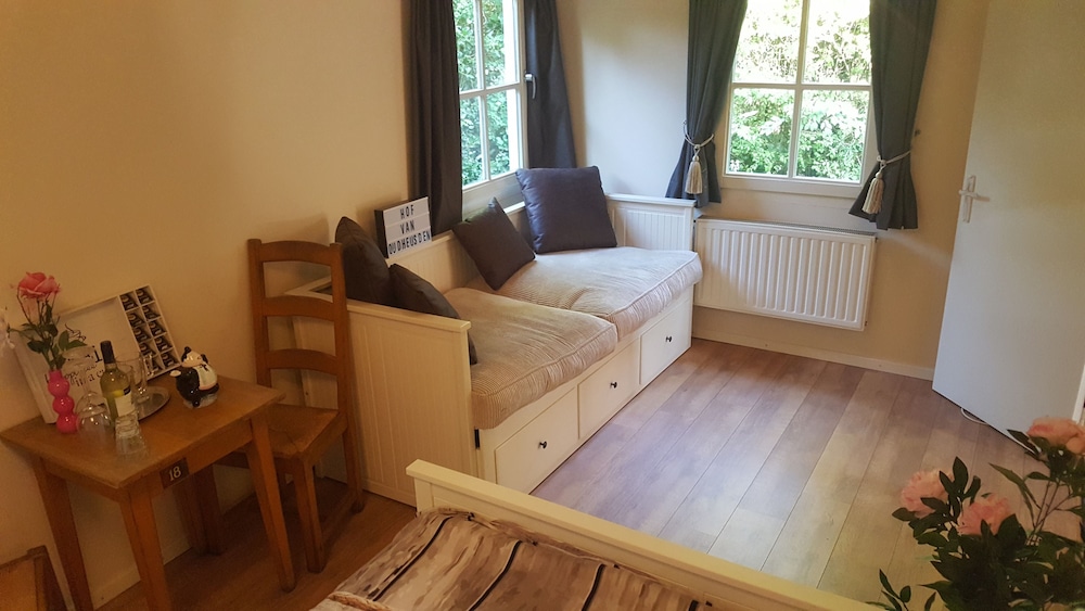 Family Quadruple Room, Garden View photo 1