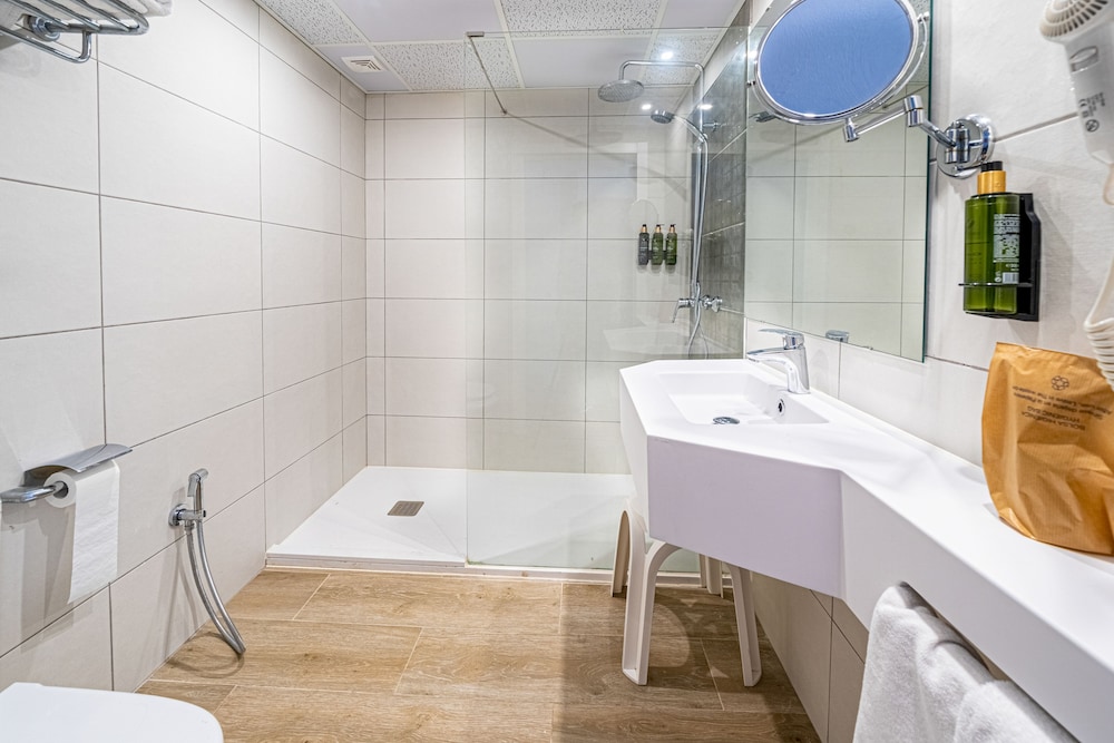 Double Room, Balcony, Sea View (chill out, 2 adults + 1 child)