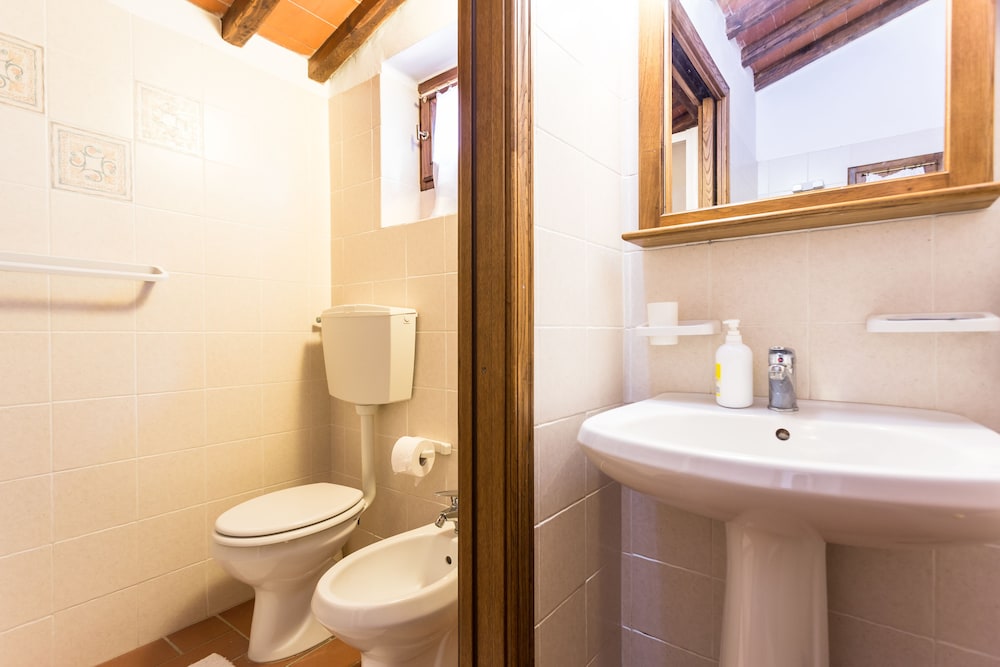 Traditional Room - Photo 7