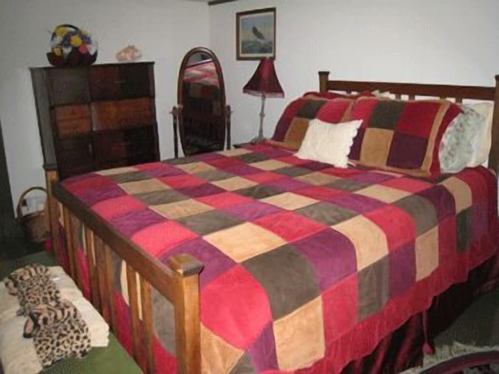 Standard Duplex, 3 Bedrooms, Garden Area photo 3
