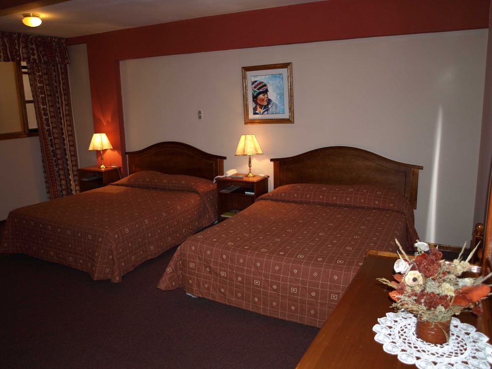 Standard Twin Room, 2 Double Beds - Photo 3