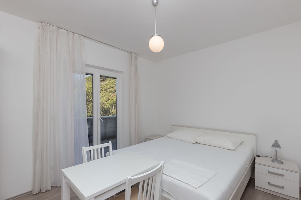 Premium Double Room, Balcony, Sea View photo 3
