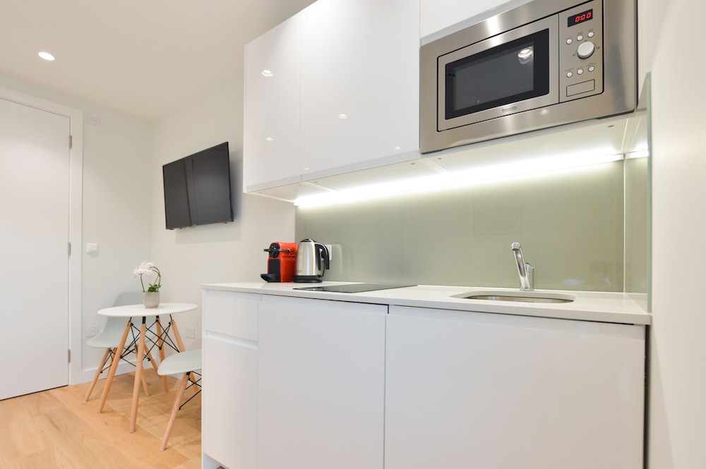 One bedroom Apartment photo 2