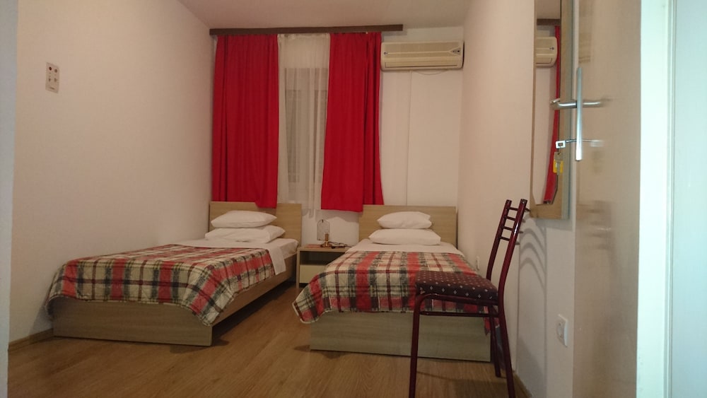 Twin Room, Garden Area photo 1