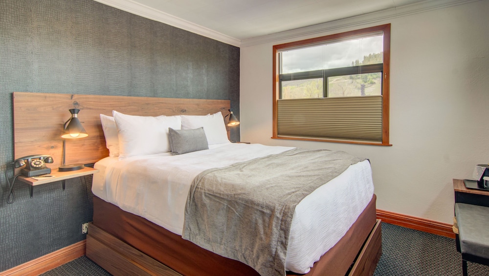 Superior Double Diamond Room With Queen Beds
